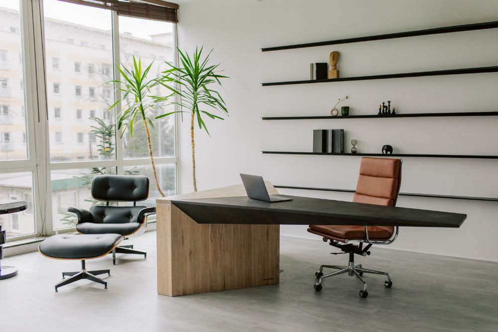 שולחן מנהלים